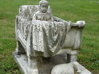 Жуткая кладбищенская скульптура (9)