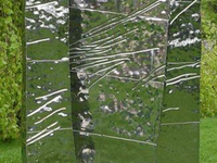 Необычный могильный памятник (236)