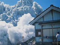 Извержение вулкана Онтакэ. Япония