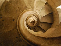 Винтовая лестница собора Саграда Фамилия