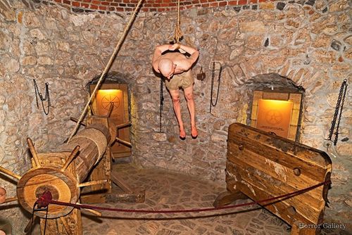 Средневековая пытка (1)