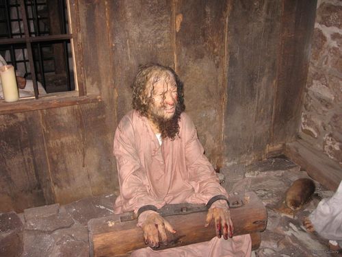 Средневековая пытка (48)