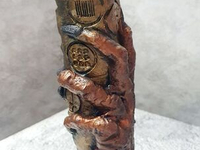 Договор с Дьяволом с печатями (статуэтка)